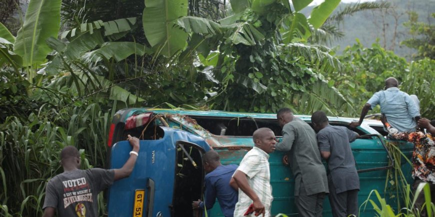 Pregnant Woman, Children Escape Death At Koforidua - Adukrom