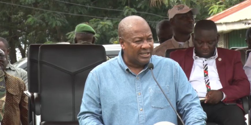Wooden Furniture To Be Banned In Schools - President Mahama