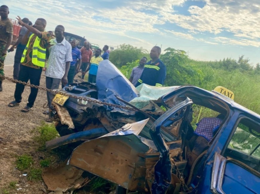 Taxi Driver, 3 Students Killed In Crash On Winneba - Apam Highway