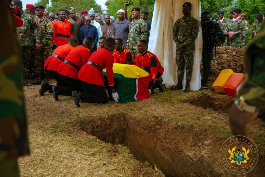 Murtala Mohammed And Alhaji Muniru Limuna Laid To Rest