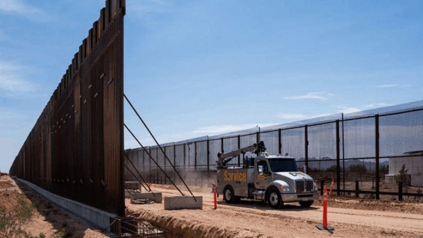 US-Mexico Morder Wall To Be Painted Black To Stop Climbers