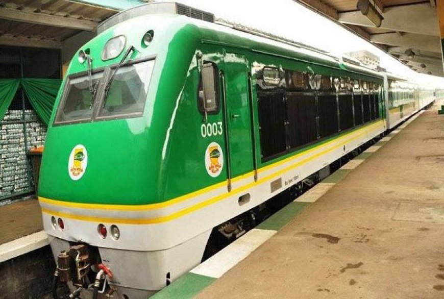 Nigerian Railway Corporation Confirms Fault On Abuja-Kaduna Train, Apologises To Passengers