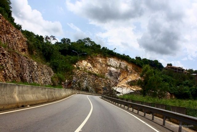 Aburi road closed again after landslide