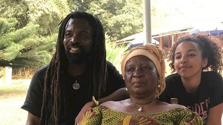 Rocky Dawuni's mother has passed on