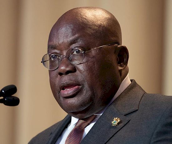 Border closure: Nana Addo donates 450,000 CFA to stranded Ghanaian drivers