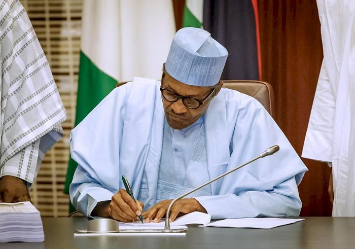 Nigeria’s Buhari extends border closure to 2020