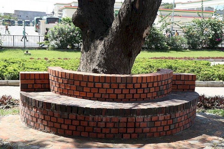 AMA To Construct Public Seating Places In Accra