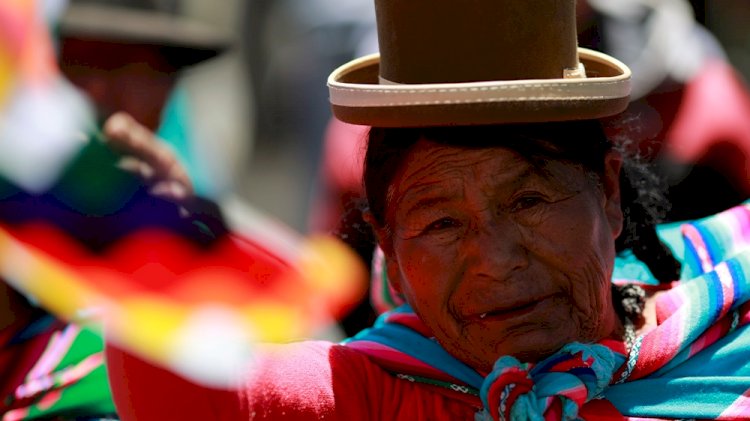 UN calls for talks to end Bolivia crisis as death toll rises