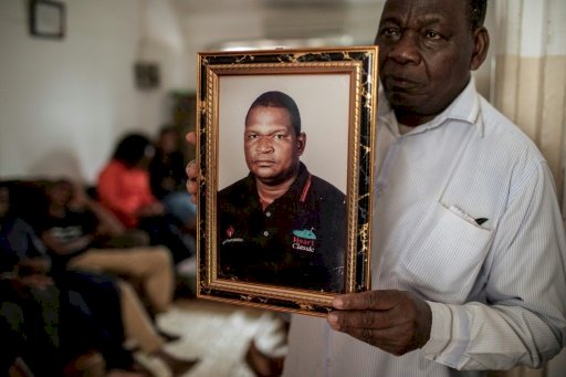 Mozambique detains elite police chief over election observer’s murder