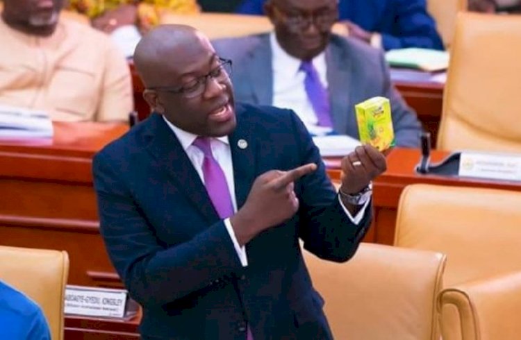 Photo: Ekumfi fruit juice lands in Parliament