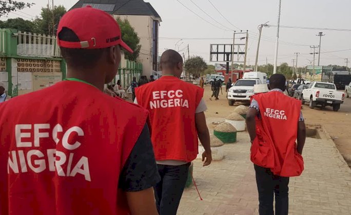 $1m scam: EFCC arrests Kirikiri prison controller, doctor for procuring medical report