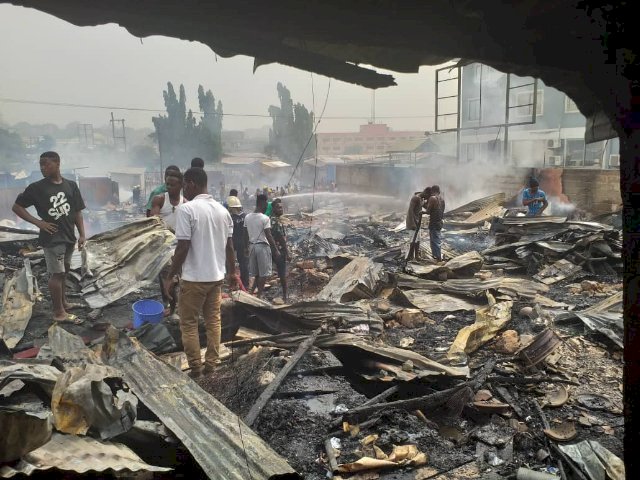 Cars, over 40 kiosks and bar burnt to ashes at Achimota