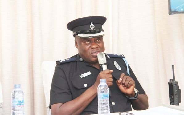 Police to deal with groups who embark on 'illegal' protests