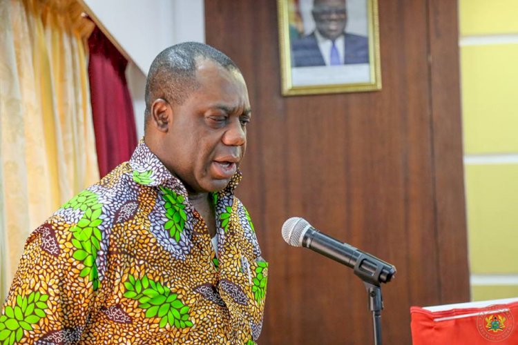 I haven’t received scholarship as a minister – Napo