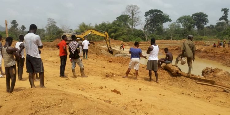 E/R: Osino SHS student drowns in mining pit