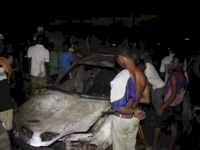 Fire destroys 7 cars, shops in Tema