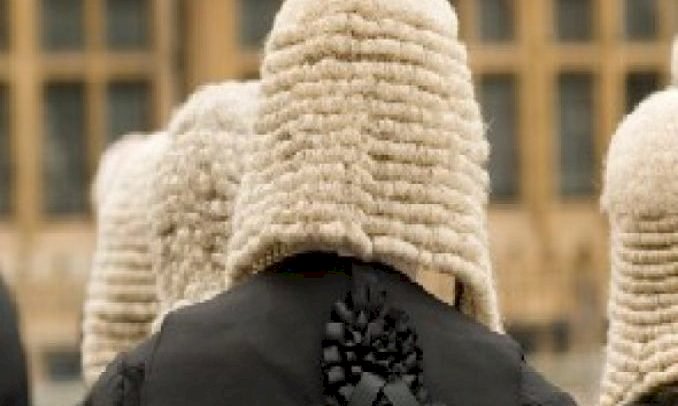 54 Judges Study New Company Act