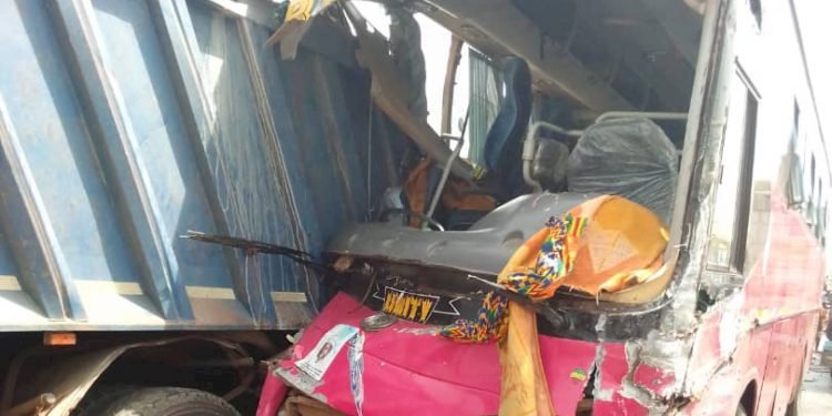 10 injured after road crash at Walewale