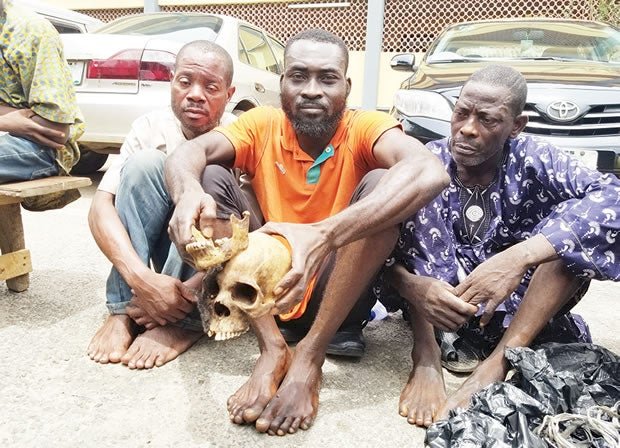 Rescued Uber passenger jumped into lagoon after killing girlfriend – CP