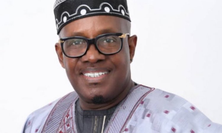 Find new ways to entertain your fans - Bessa Simons