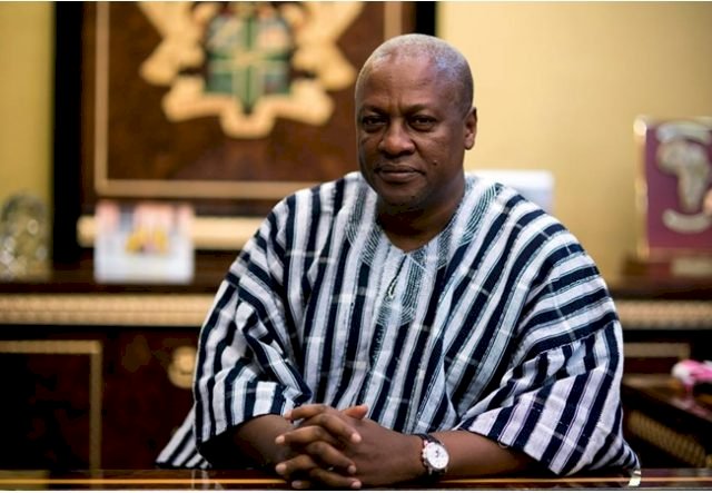 Reduce your ministers to save money – Mahama to Akufo-Addo