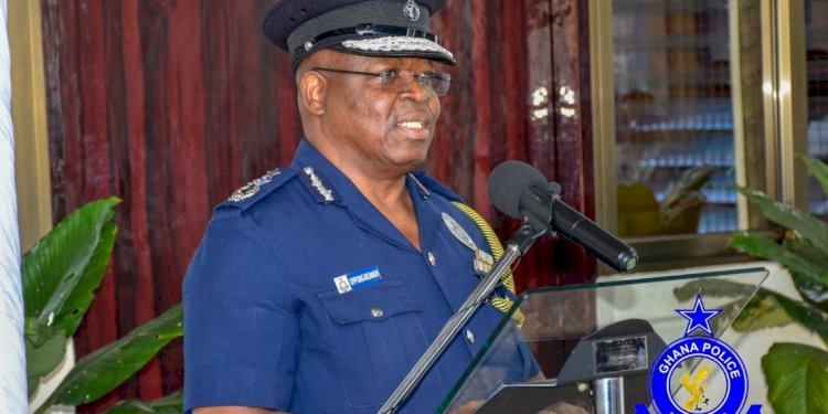 Don’t fight security officers enforcing lockdown directives – IGP to Ghanaians