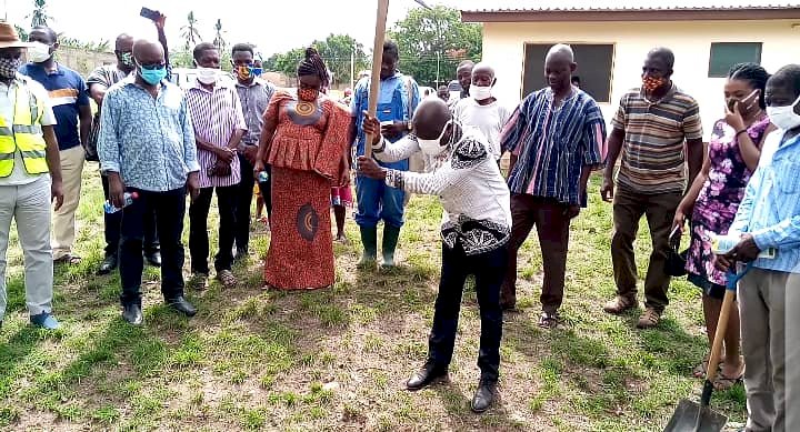 V/R: VRA builds teachers quarters at Wusuta Resettlement School