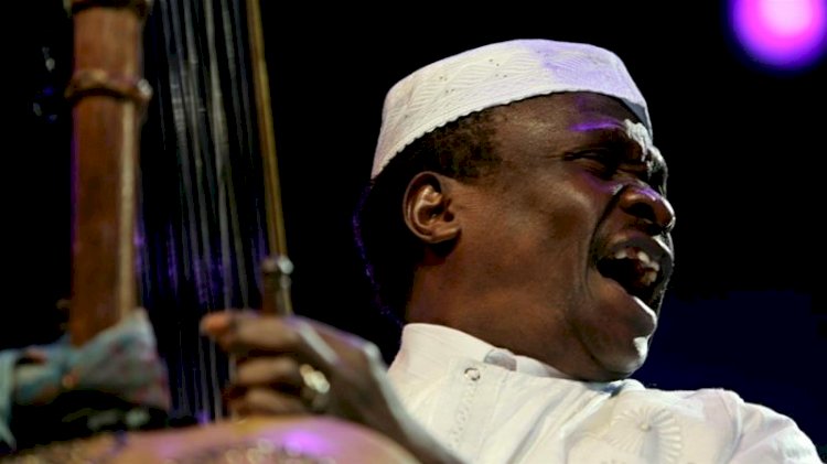 Mory Kante, Guinea music star, dies at 70