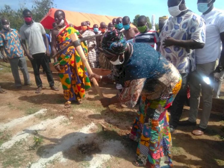 Deputy Minister cuts sod for work to begin on Gomoa Abonyi Polyclinic