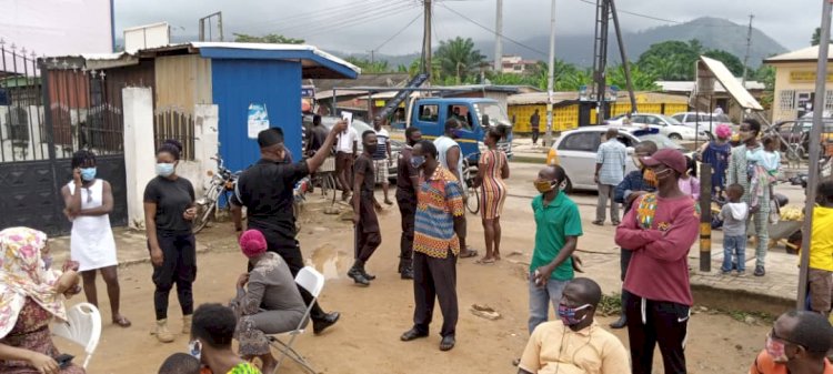 Applicants without Nose Masks Arrested by Police In Koforidua