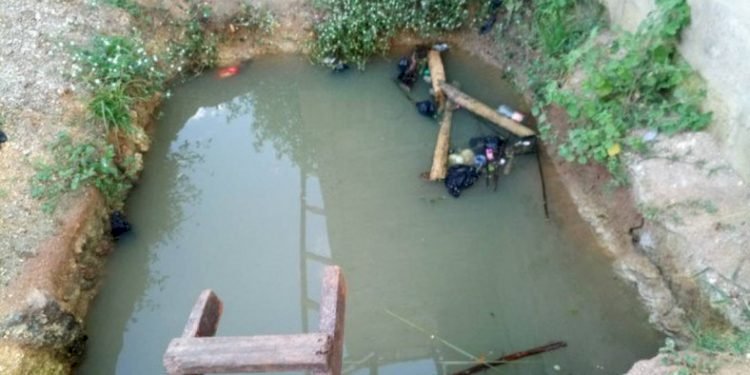 Two Year Old Boy's Body Found In Abandoned Manhole In Gbawe