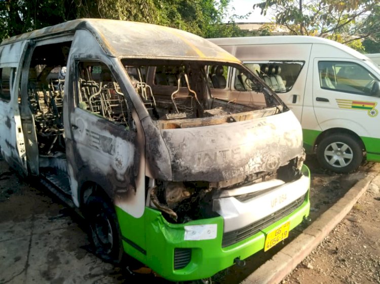 Secessionist Group Members Attack STC; Beat Up Drivers And Set Bus Ablaze