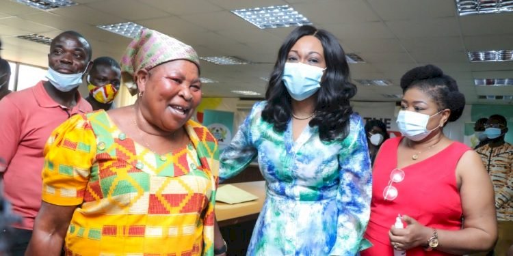 Akua Donkor Submits Nomination Forms To EC