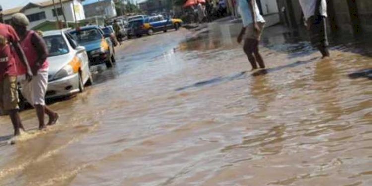 Residents Of Weija-Gbawe Lament Spillage From Weija Dam With No Ample Notice
