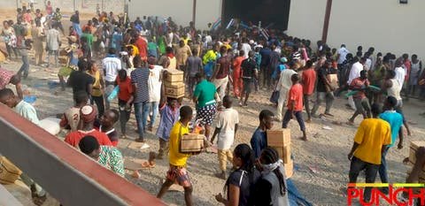 Thugs Invade Industrial Estate, Loot Warehouses In Abuja