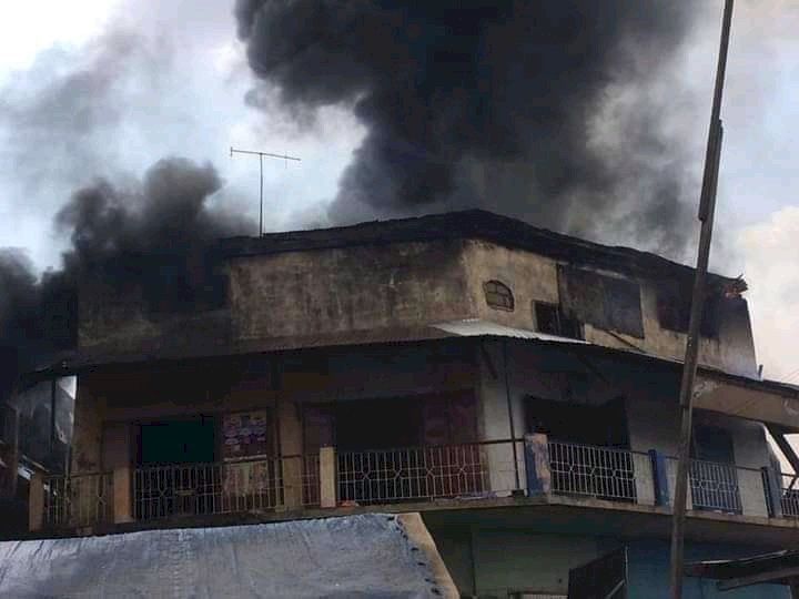 A/R: 2 Persons Arrested Over Fire At Aboabo Station