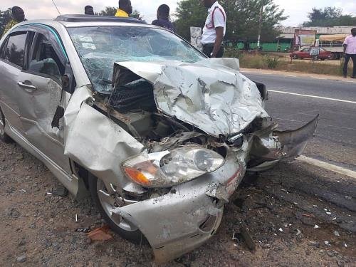 C/R: Car Crash At Dominase Junction Leaves 3 Severely Injured