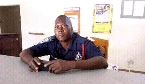 E/R: Police Officer Shot Dead By Armed Robbers, One Other Injured