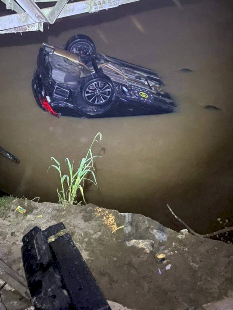 1 Dead, Another Missing As Speeding Car Takes A Dunk In Akora River