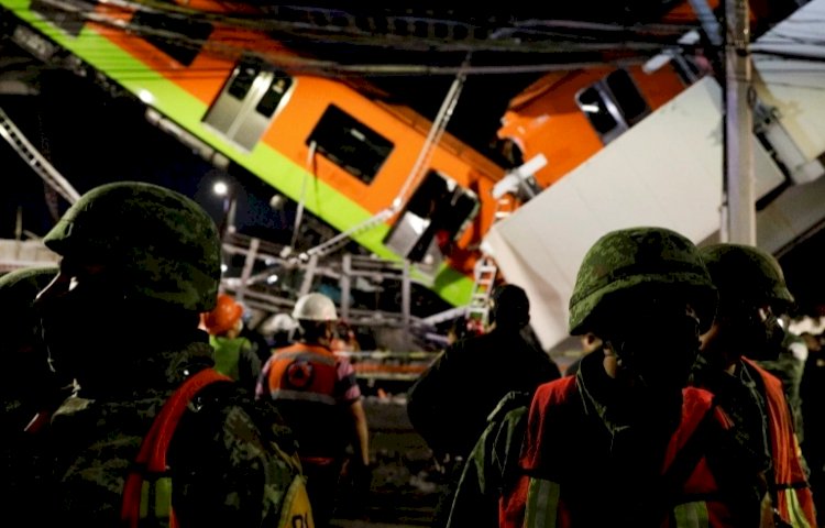 Mexico: Metro Overpass Collapses, Killing 23 And Injuring Dozens