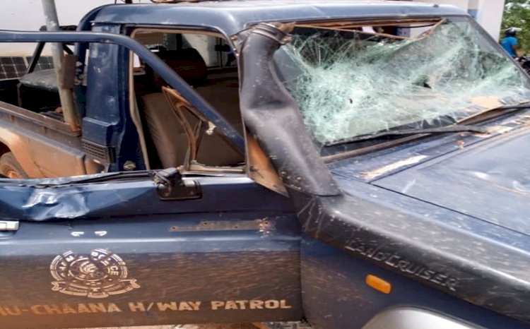 E/R: Residents Damage Police Vehicle; Demand Release Of Suspected Ritualists