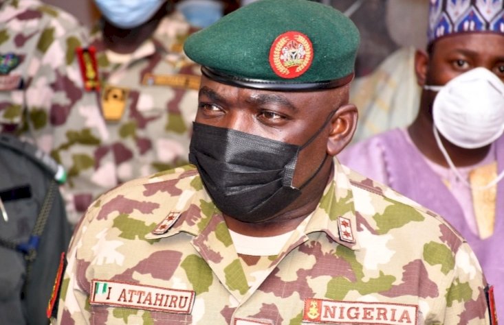 Nigeria: Army Chief, Ten Others Killed In Plane Crash