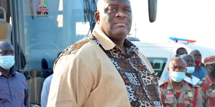 Squatters Under Lapaz High Tension Poles To Be Evicted