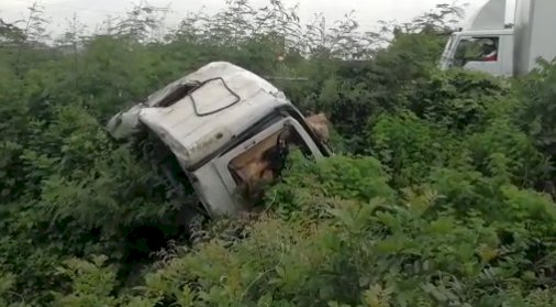 Tema Motorway: Trailer Driver Feared Dead After Falling Into A Ditch