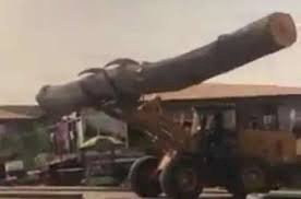 Ejisu: 3 Persons Arrested Over Dangerous Transportation Of Huge Log