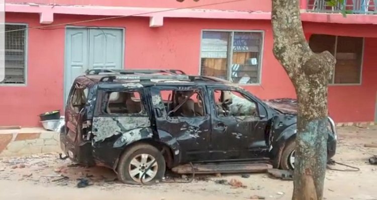 Sefwi Amoaya Youth Vandalize Chief’s Palace Over His Involvement In Galamsey