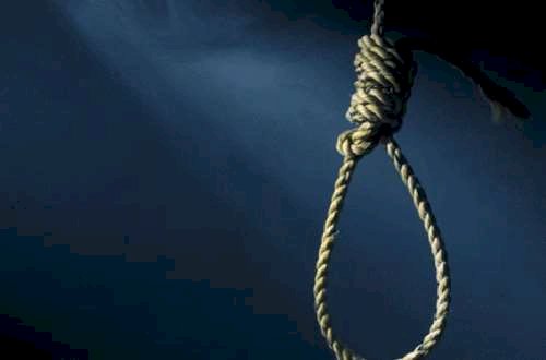 C/R: Man Commits Suicide After Defiling 12 Year Old Daughter At Anomabo