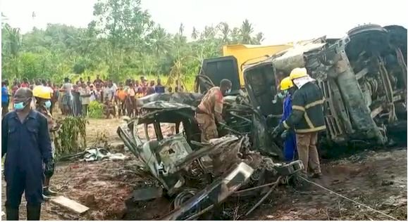 W/R: 14 Persons Dead In Accident At Asemasa Near Shama