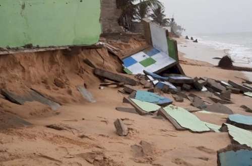 Relief Items For Ketu South Tidal Wave Victims Haven't Been Sent - MCE