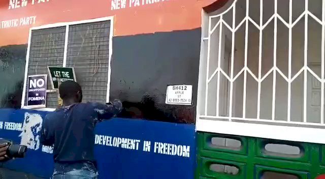 Bench Warrant Issued For Arrest Of NPP Members Who Painted Party Office With NDC Colours